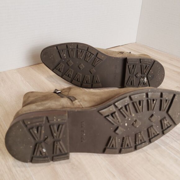 Via Spiga Women Evanna Water Resistant Suede Bootie Nude Taupe Side Zip Sz 7 - Picture 6 of 7